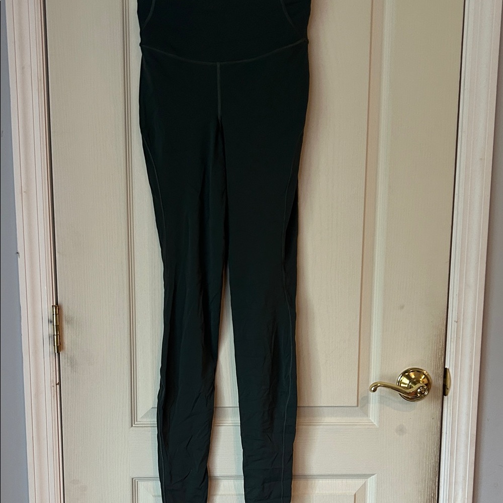 Women's Lululemon Dark Green High-Waisted Leggings